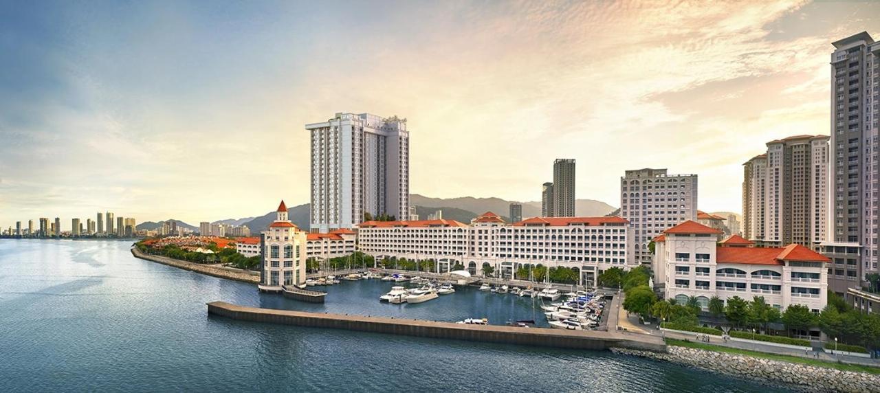 2Beds Seaview Straits Quay Comes With Carpark And Hothub Bagan Jermal Exteriör bild